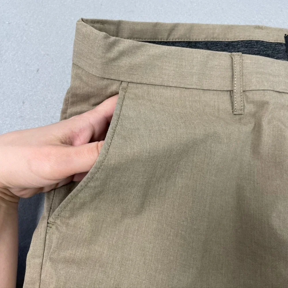 Nordstrom Tech-Smart Slim Fit Mens‎ 35W Tan Khaki Chino Shorts N0468215MN